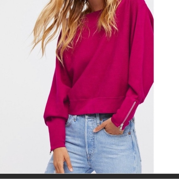 Free People off shoulder dolman zip sleeve sweater magenta - Picture 2 of 8